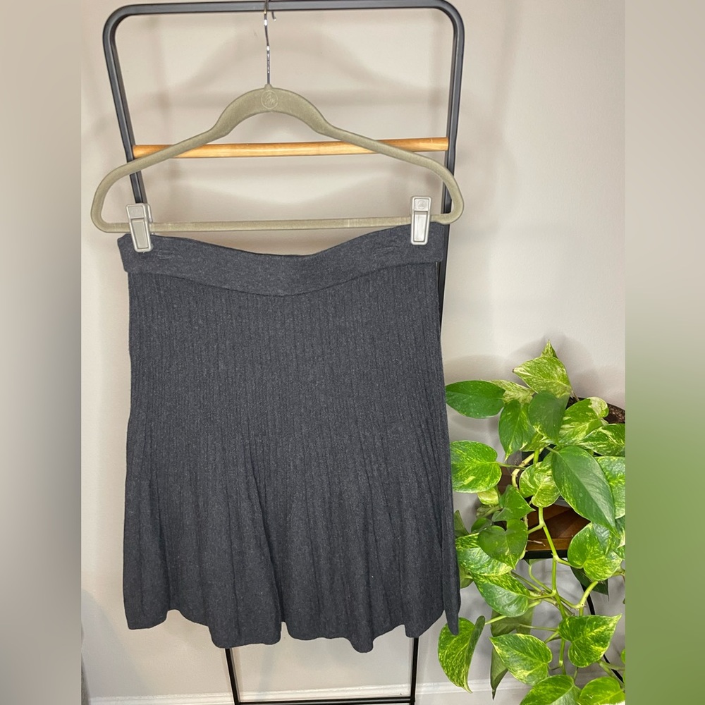 CAbi Charcol Knit Skirt